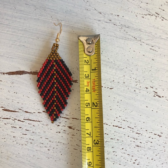 Handmade earrings in red, black and gold - Picture 4 of 5